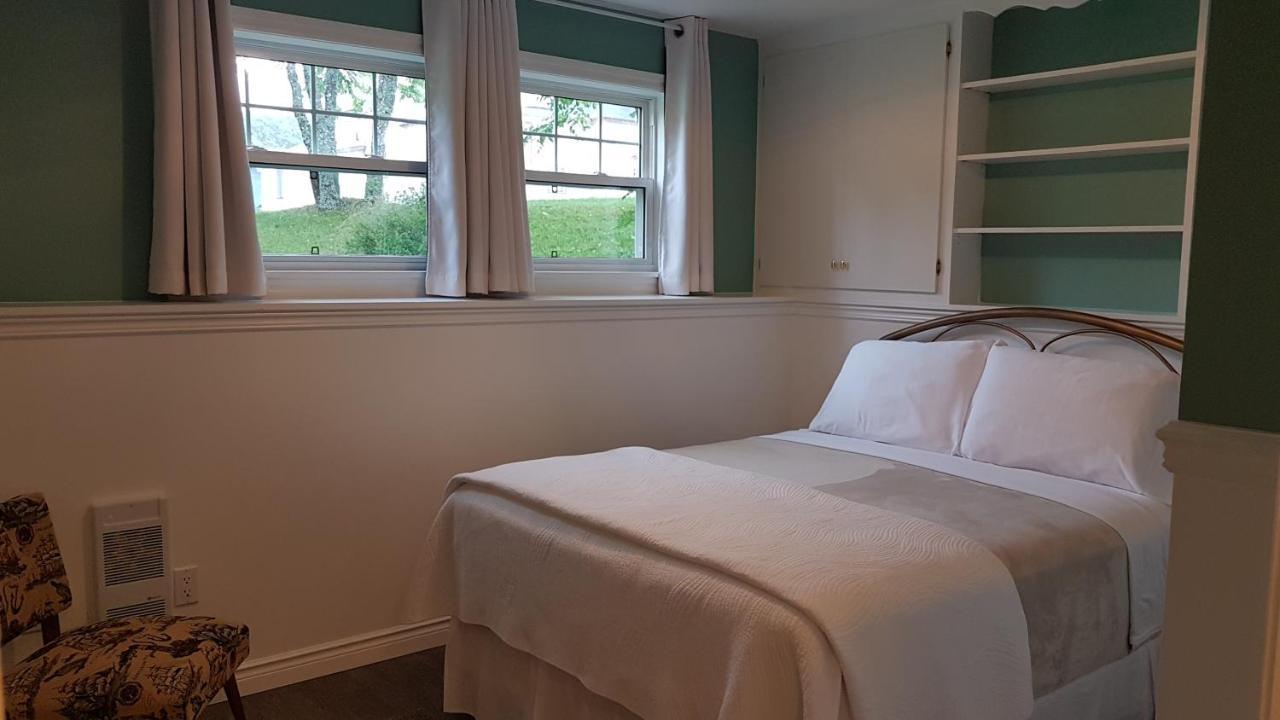 Dove House Bed & Breakfast Harbourside นอร์ทซิดนีย์ ภายนอก รูปภาพ