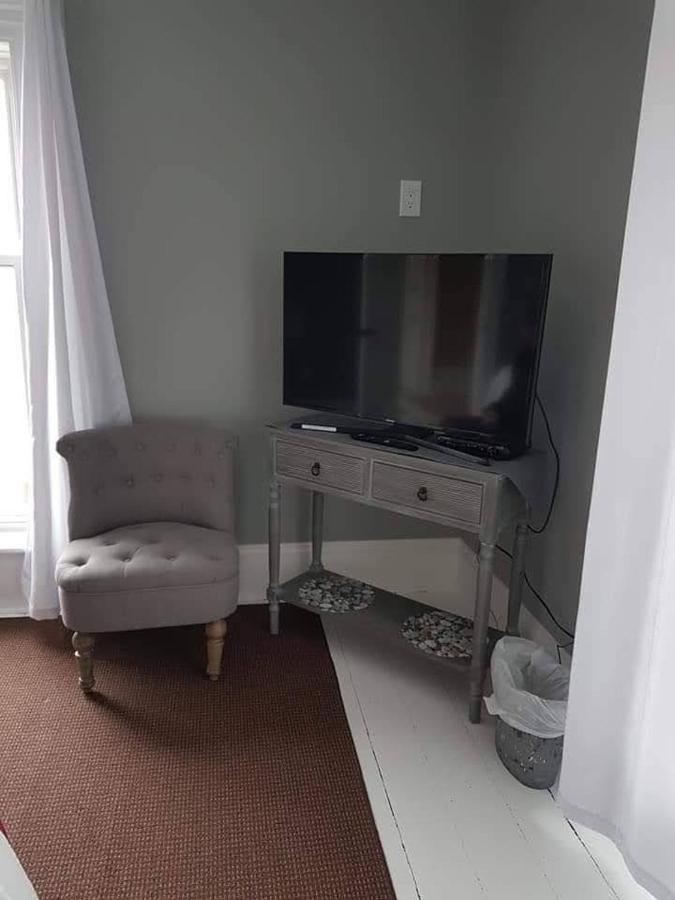 Dove House Bed & Breakfast Harbourside นอร์ทซิดนีย์ ภายนอก รูปภาพ