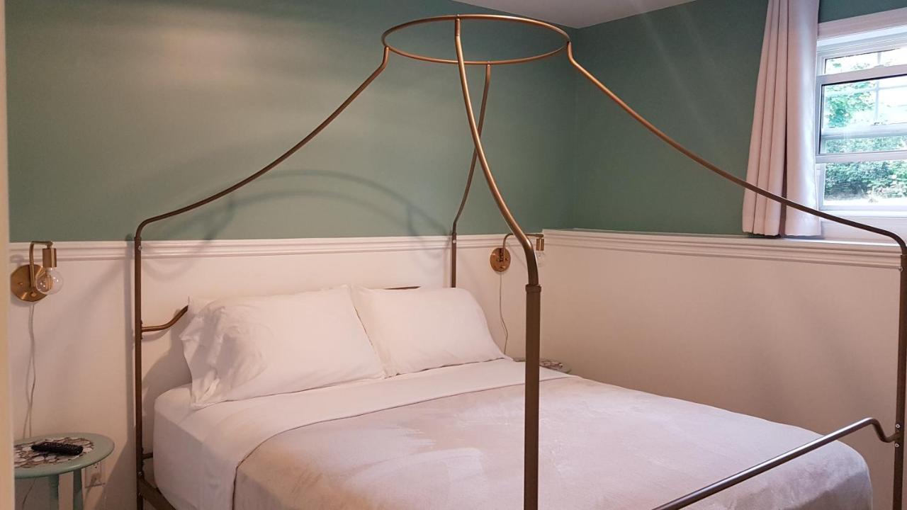 Dove House Bed & Breakfast Harbourside นอร์ทซิดนีย์ ภายนอก รูปภาพ