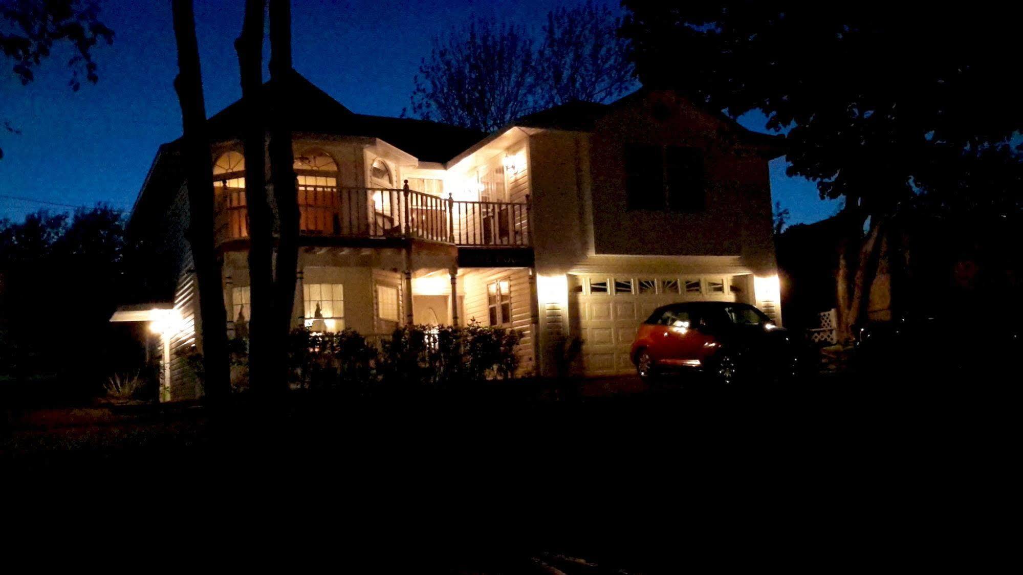 Dove House Bed & Breakfast Harbourside นอร์ทซิดนีย์ ภายนอก รูปภาพ